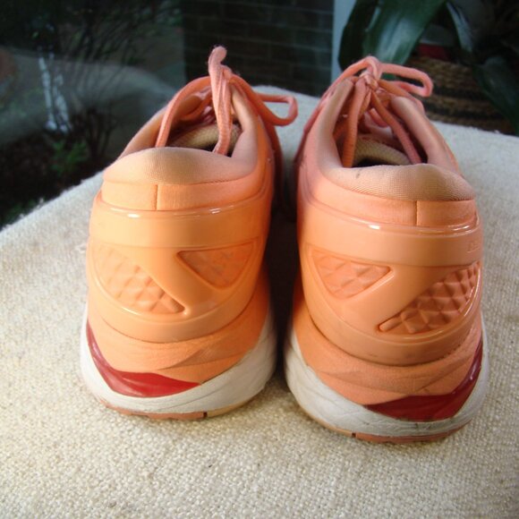 Asics Gel-Kayano 24 Seashell Pink White Running Shoes T799N-1701 Sz 9.5 EU 40 - Picture 2 of 6